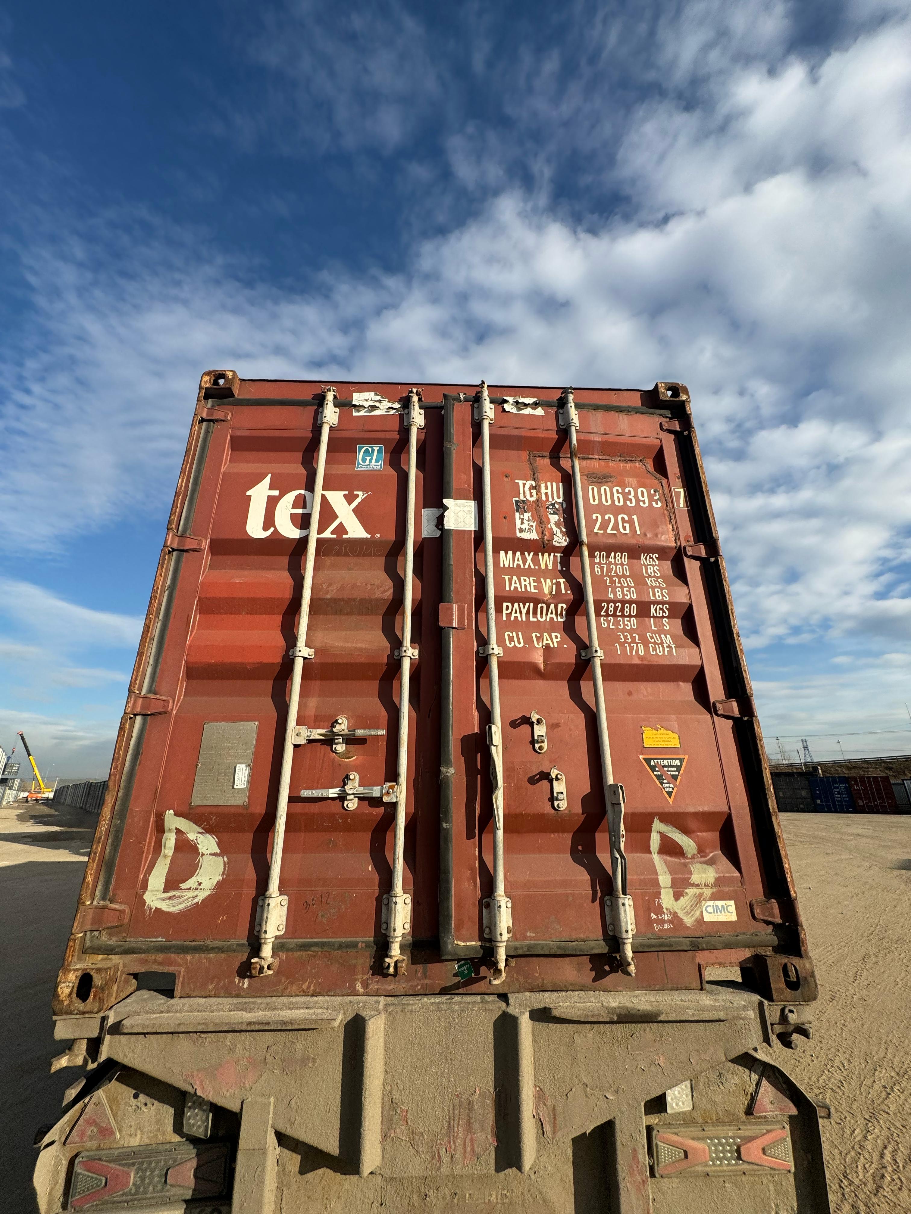 Морской контейнер TGHU0063937